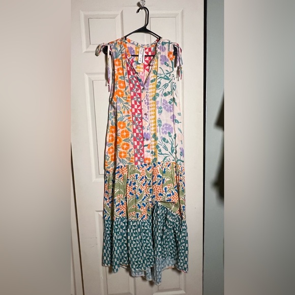 Anthropologie Dresses & Skirts - Mixed Print Button Front Floral Patchwork Sleeveless Dress, small